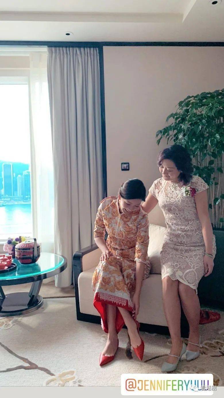 余香凝花球遮凸肚隔罩咀怕丑老公