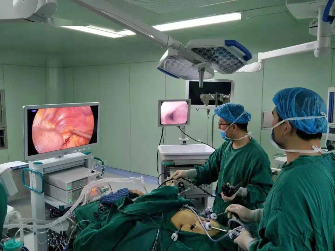 东方新闻普外科肠胃专科成功治愈一例高龄胃窦癌伴幽门梗阻患者