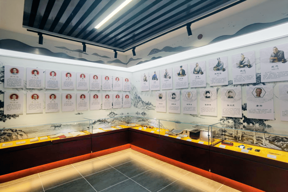 约一波来醴陵首家中医药文化馆参观