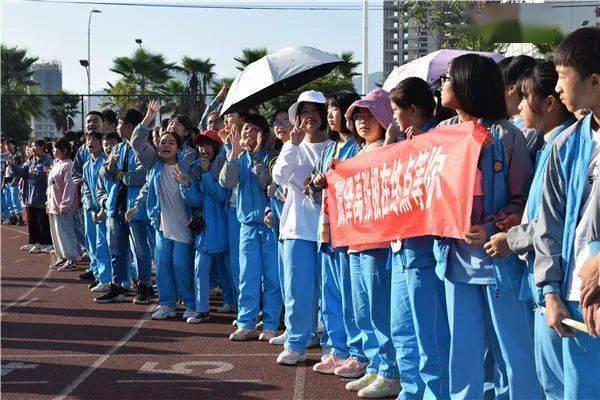 铜仁市第六中学2020年秋季田径运动会剪影