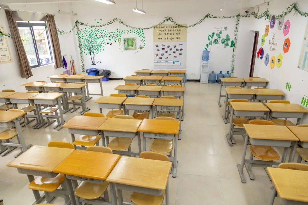 【运管系】五育并举 全面提升素质教育_教室