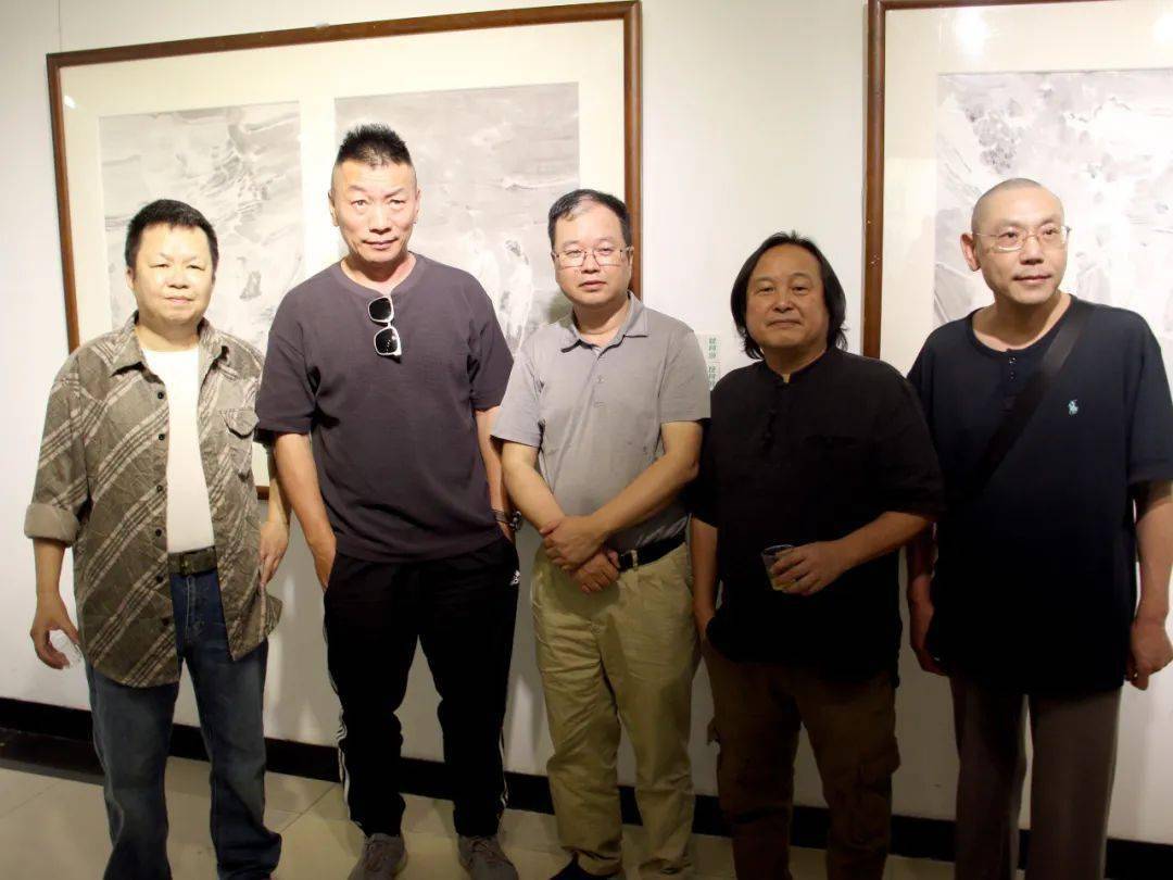 展览开幕现场,广州画院艺术顾问郭莽园,广东省美术家协会专职副主席王