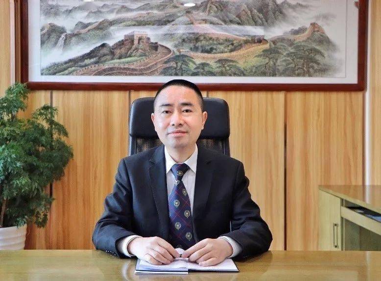 石门实验学校党总支书记,校长阳智平(全国中小学外语教学名教师,广东