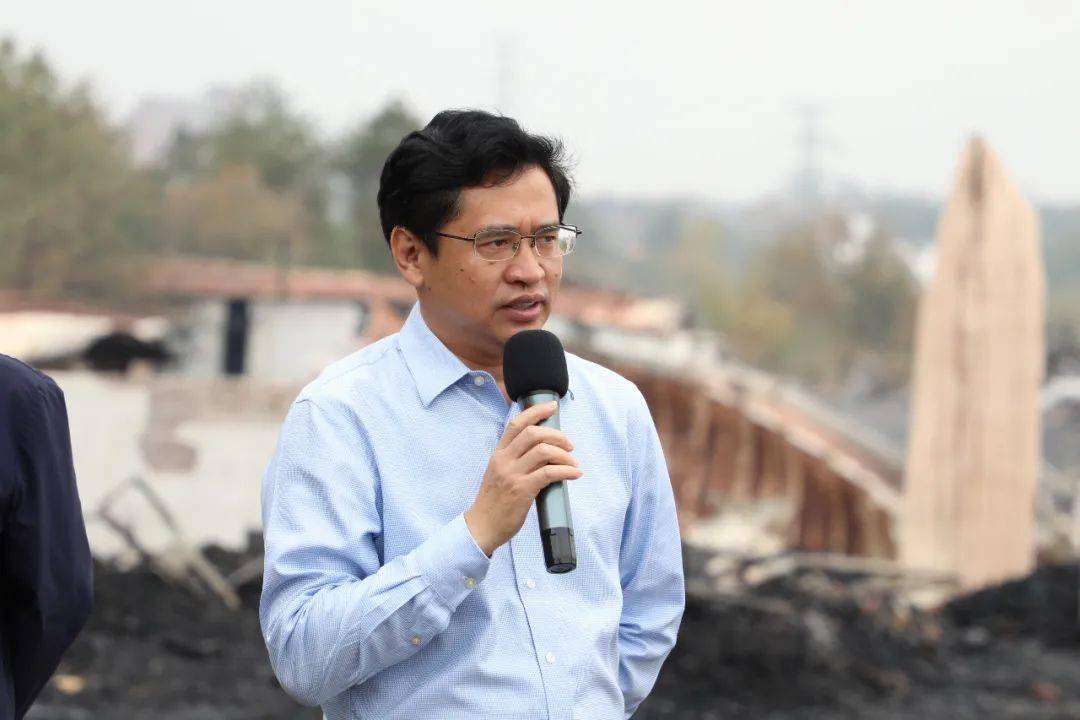 区政府组织召开现场会调度安全生产隐患大排查大整治