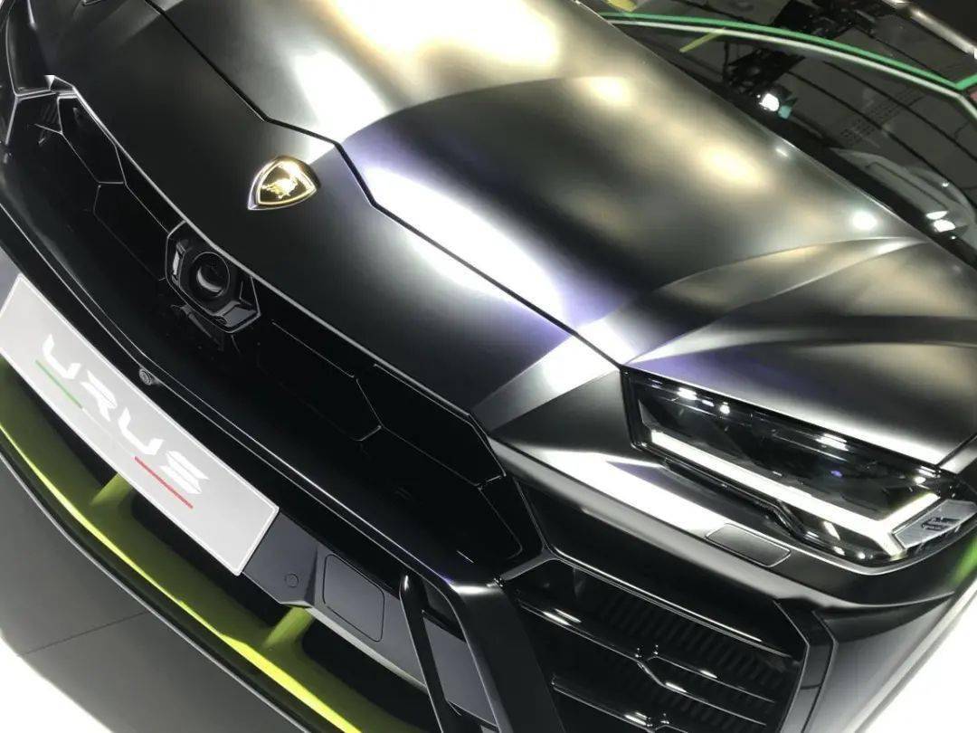 兰博基尼携urus哑光漆特别版亮相2020广州车展_搜狐汽车_搜狐网