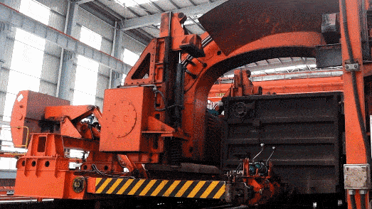 大型翻车现场超级震撼