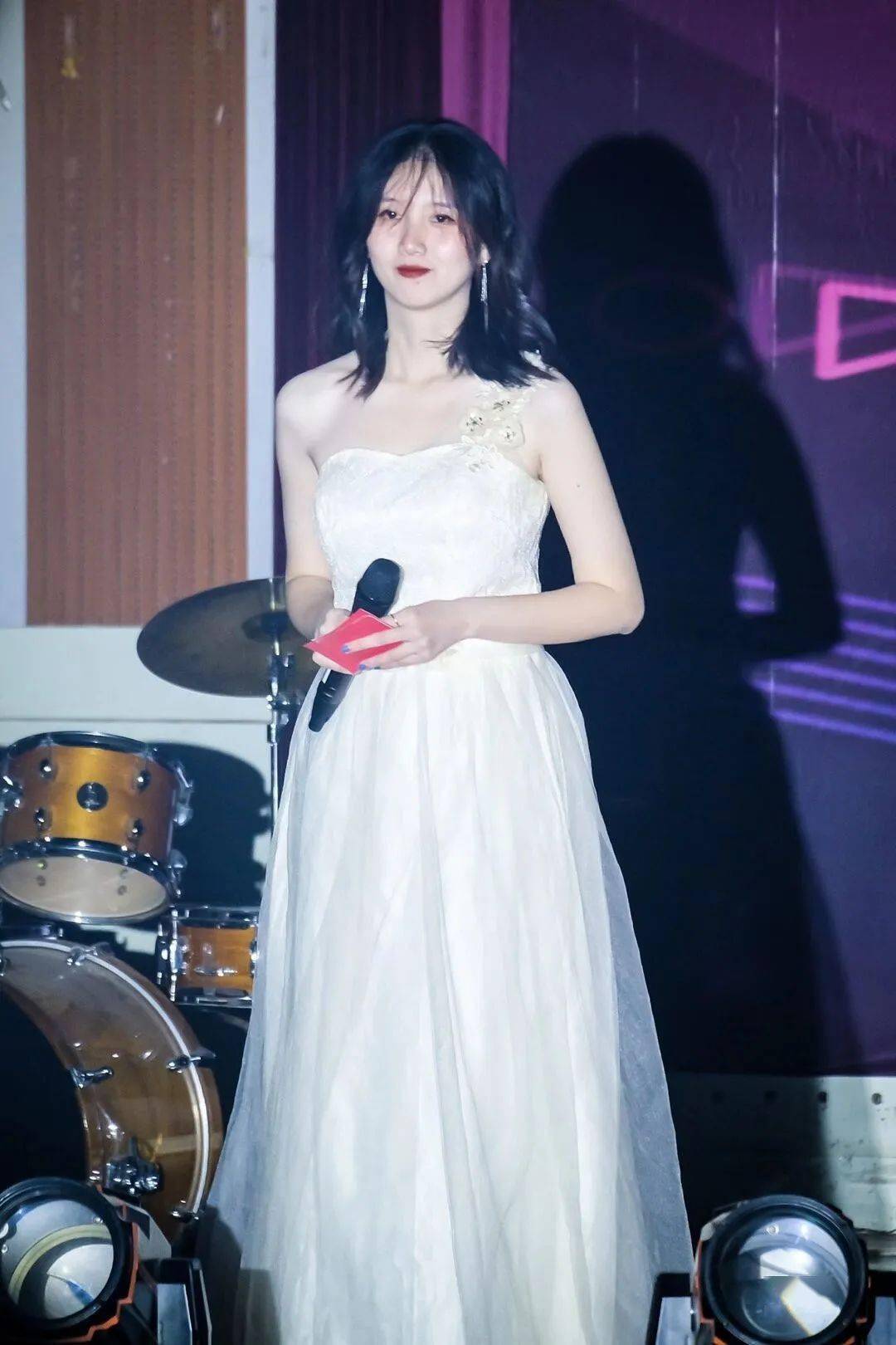 真情涌动感谢各位选手的精彩演出歌手路上后会有期编辑/姜蓉 张文萱