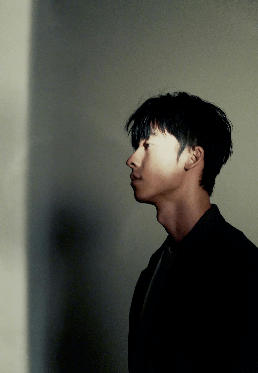 940音乐推荐丨兜圈男孩许光汉首支单曲别再想见我