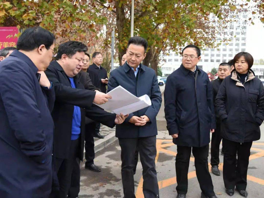 杨青玖调研城市综合提质和城市创建工作