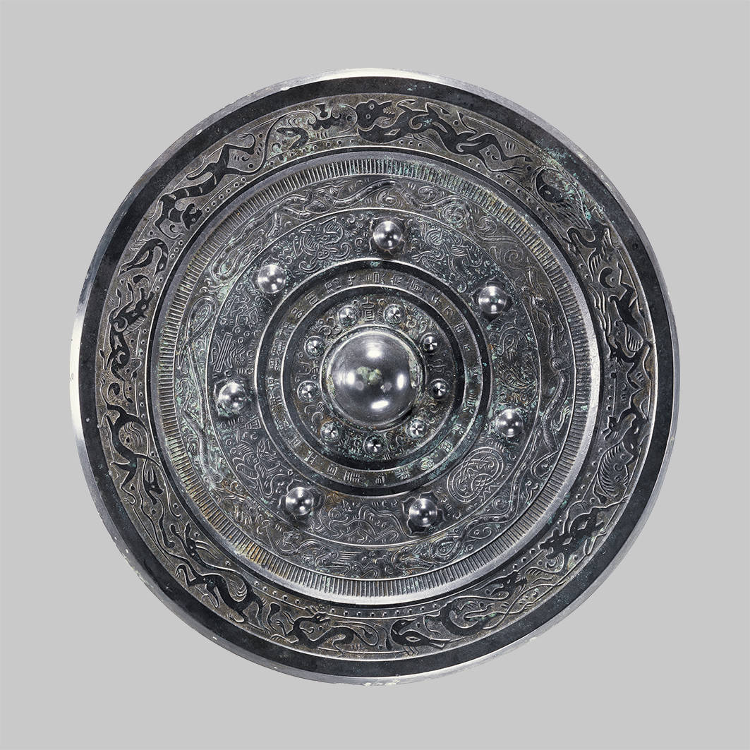 方寸铜镜里的"千秋"世界 260余件古代铜镜亮相国博