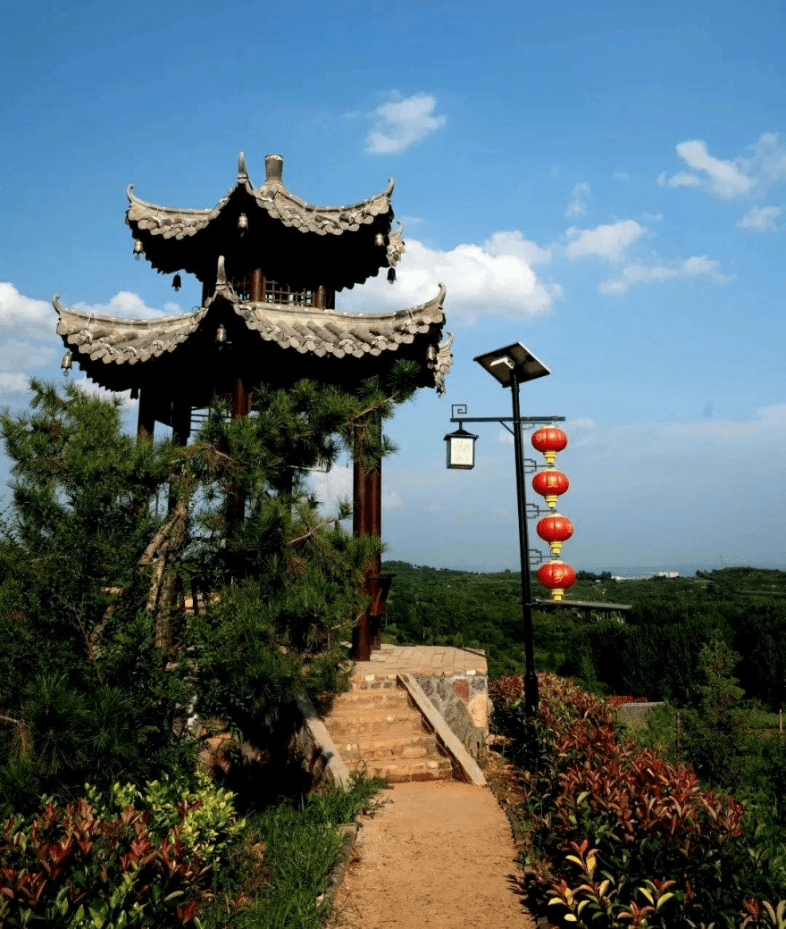 (来源:伊川建业绿色基地官微 宜阳赵老屯迷迭香民俗文化村