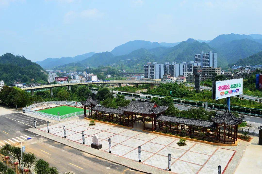 民生综合体核心区,与敬老院,幼儿园和中小学,大龙街道办事处有机结合