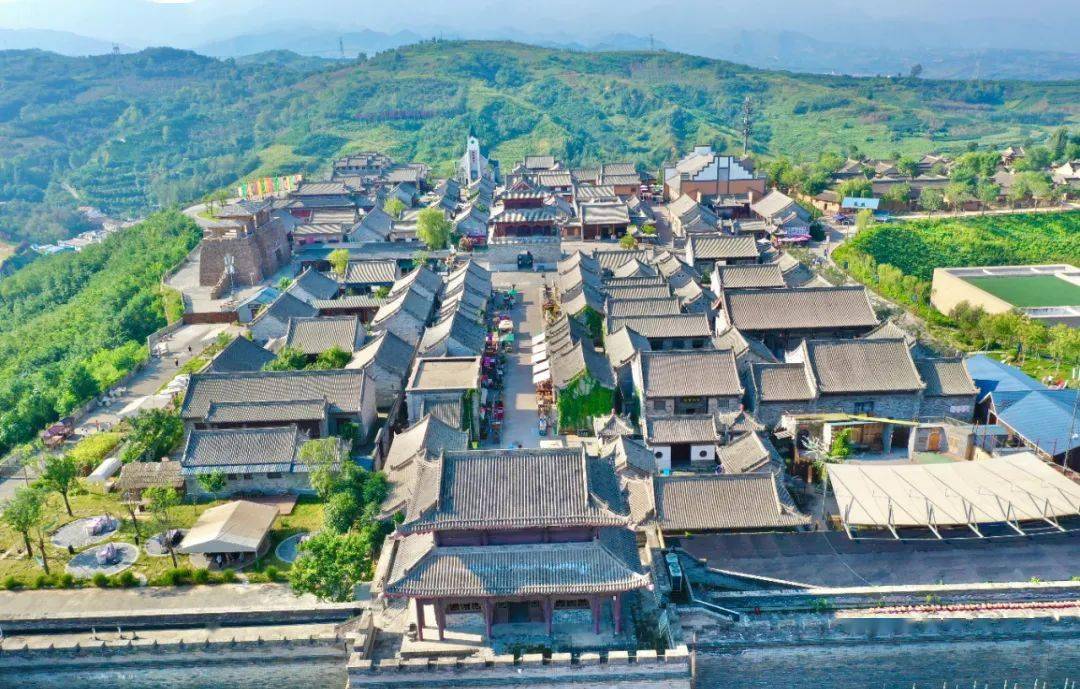 发现世界的家丨白鹿原影视城浅冬暖行