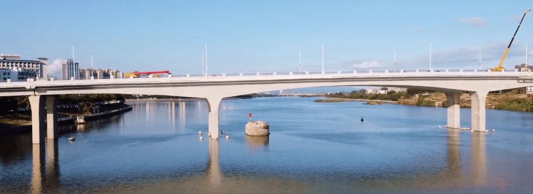河源紫金桥终于回来了!用航拍视角看超级震撼,快来先睹为快.