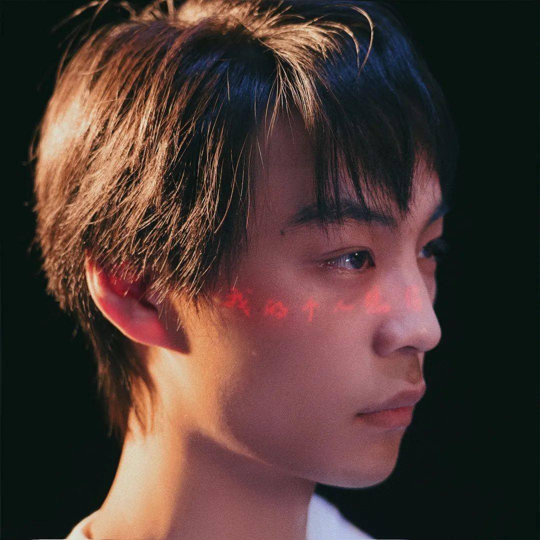 22日免费直播涂自强的个人悲伤11届北京南锣鼓巷戏剧节前置单元