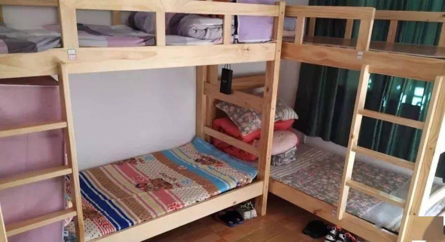 另外,双安中学(恒一中学)也有提供部分床位住宿,但是暂未收集到学校的