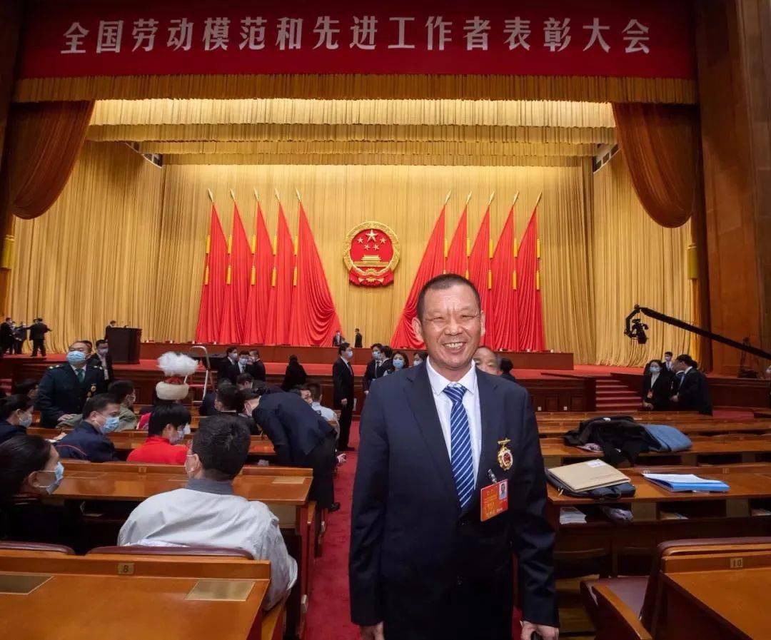 全国劳动模范裴维勇机械维修巧工匠