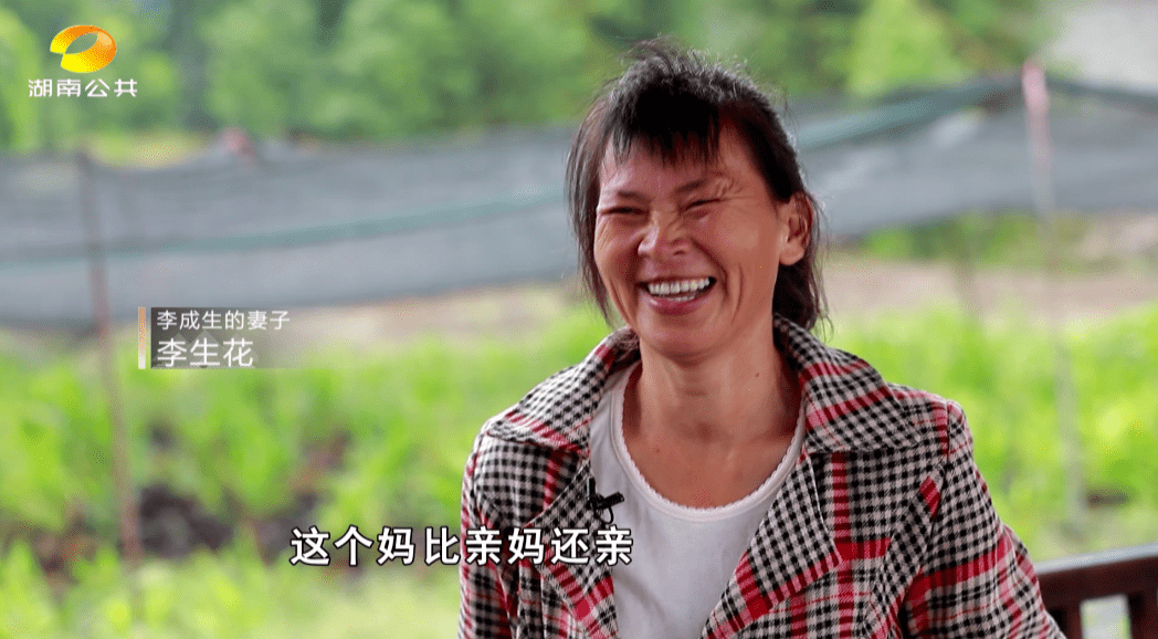 水果奶奶赵中福一片丹心为农忙