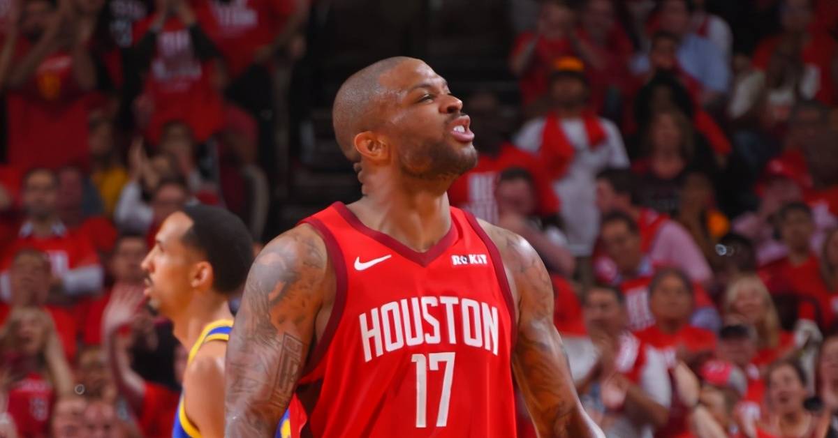 威少提出交易,火箭队即将解体?塔克戈登小里弗斯不满队内地位