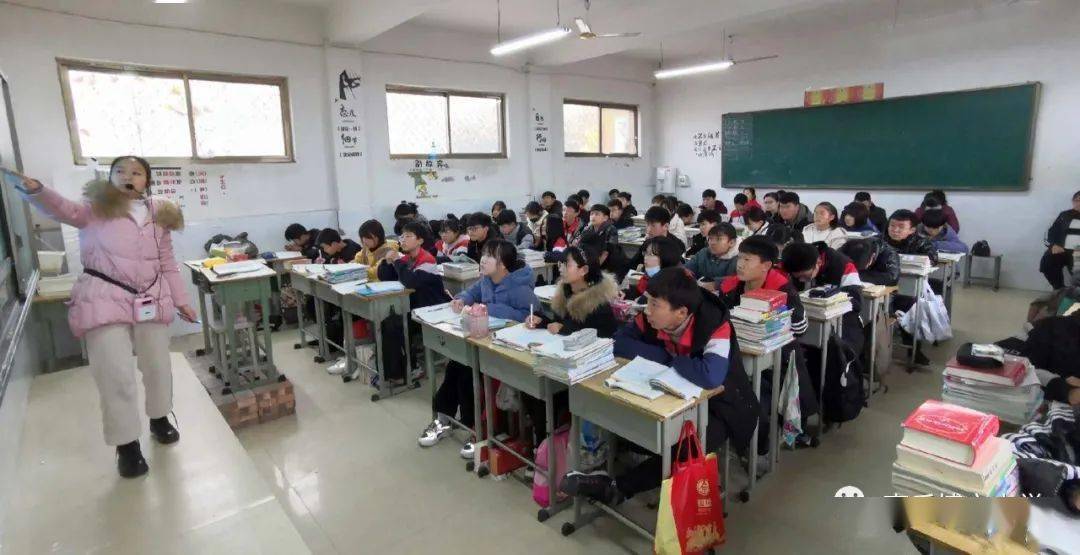 南乐县教育局教研室教研员到博文中学指导工作