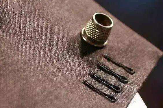 工艺丨z字线迹锁扣眼几种手工锁扣眼方法