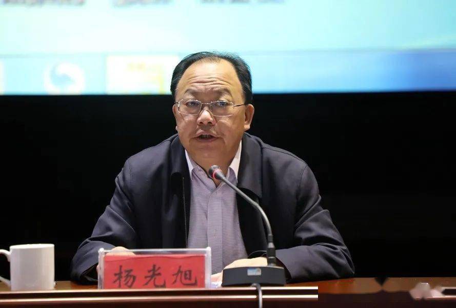 市委宣讲团到元江县宣讲党的十九届五中全会精神