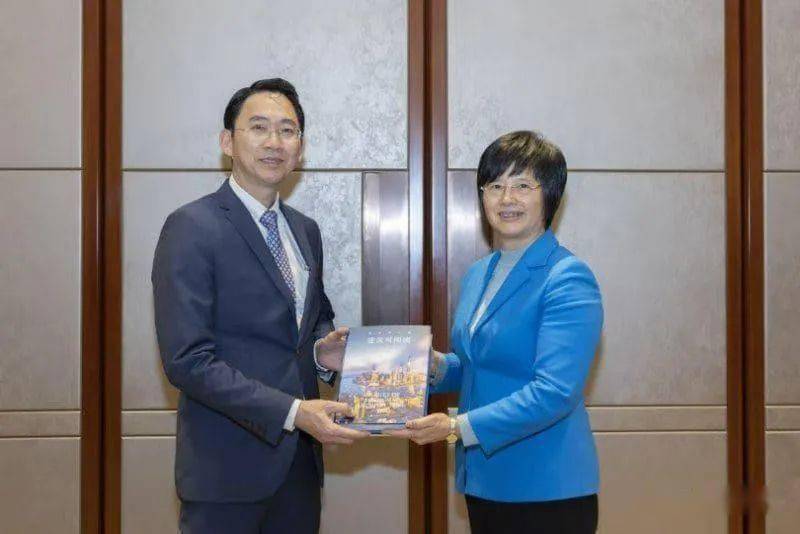 柬埔寨驻上海总领事馆总领事宁宋乐古玛礼节性会见上海市副市长宗明