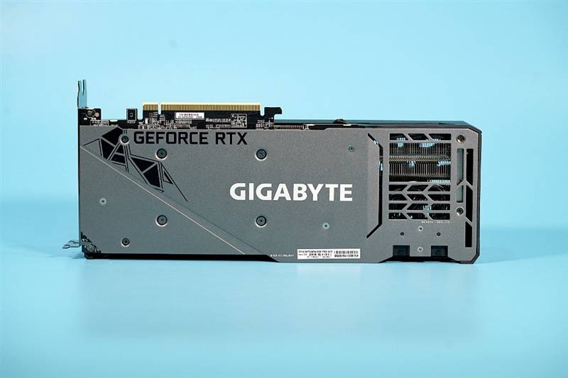 祖传风之力技嘉rtx3060tigamingocpro8g魔鹰评测散热是最大卖点