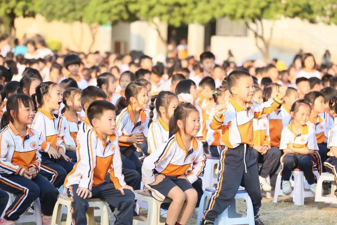 长安镇第二小学第十四届"快乐67超越"科技体育节圆满闭幕_手机搜狐