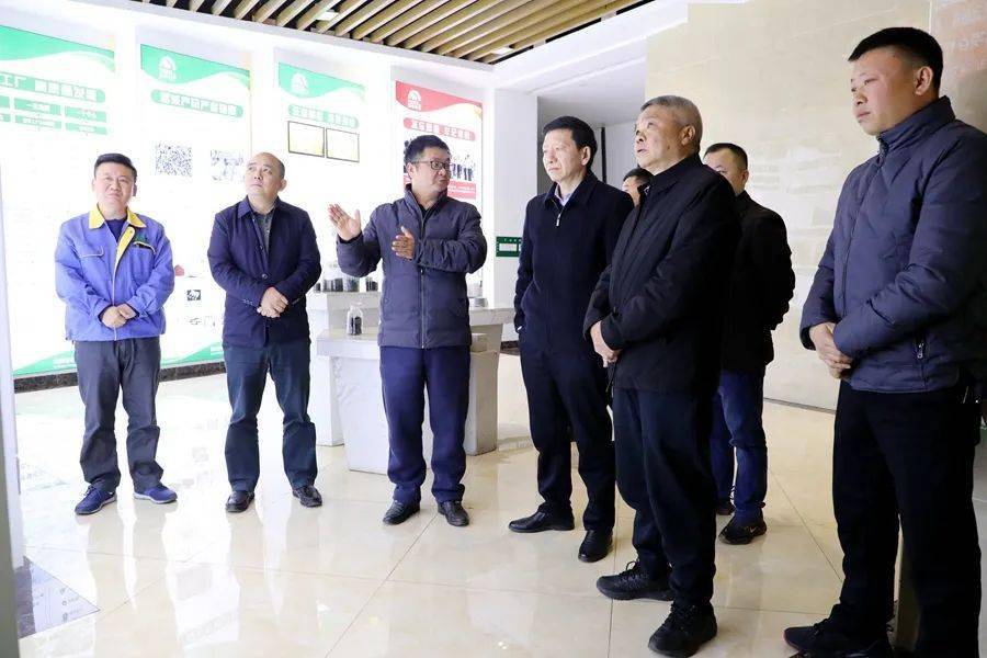 市人大常委会副主任叶德恩一行到大龙开发区调研