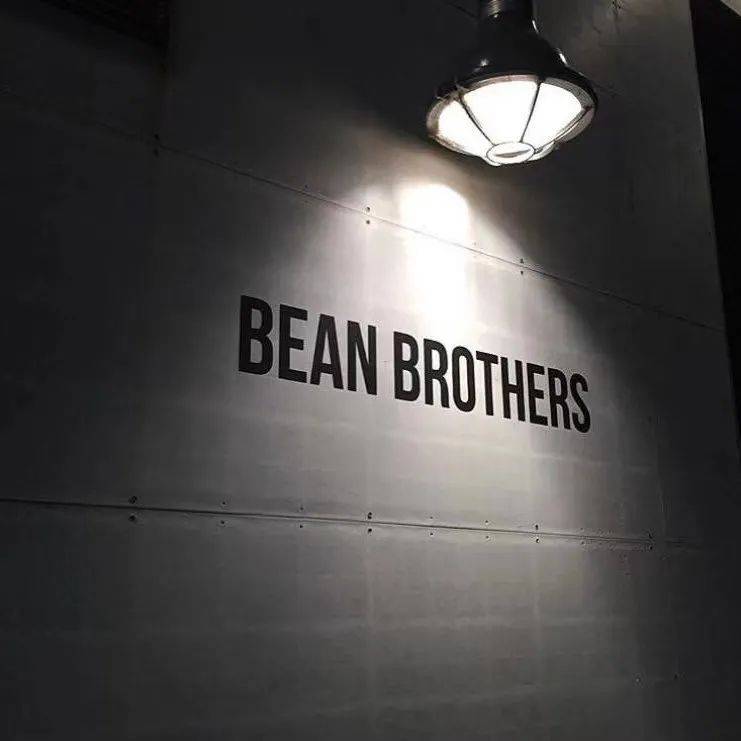 头像背景丨生而自由爱而无畏