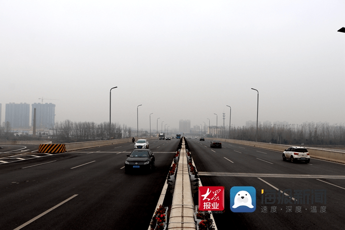 该项目的建成解决了南北方向定陶区,曹县等县区到菏泽市区的交通拥堵