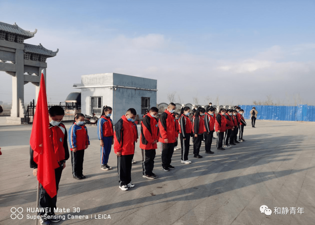 浇花浇根育人育心和静县团委开展民族团结一家亲融情营活动