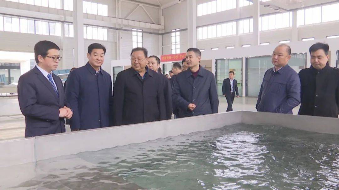 华克思来我县调研全面从严治党工作