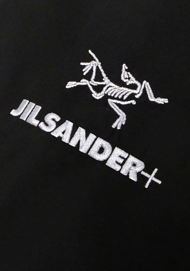 jilsander 和arc'teryx 2021秋联名上新_始祖鸟