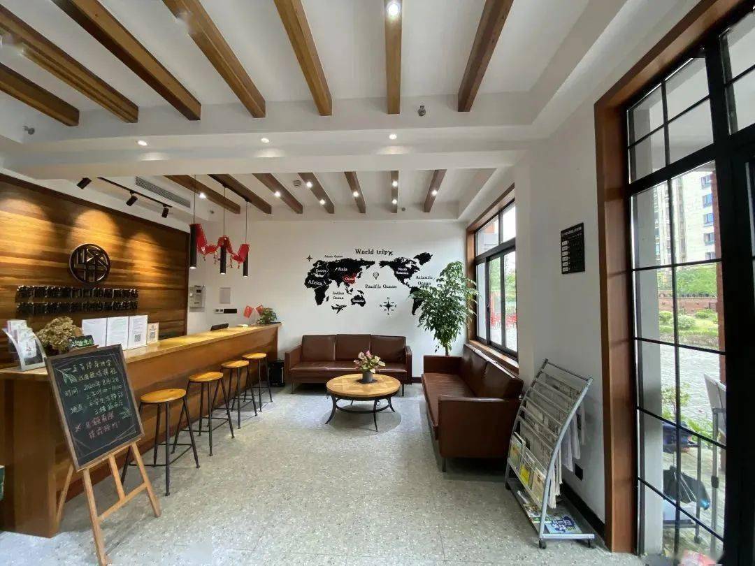 身醉其中美在其中从四团镇平安社区生活驿站开始