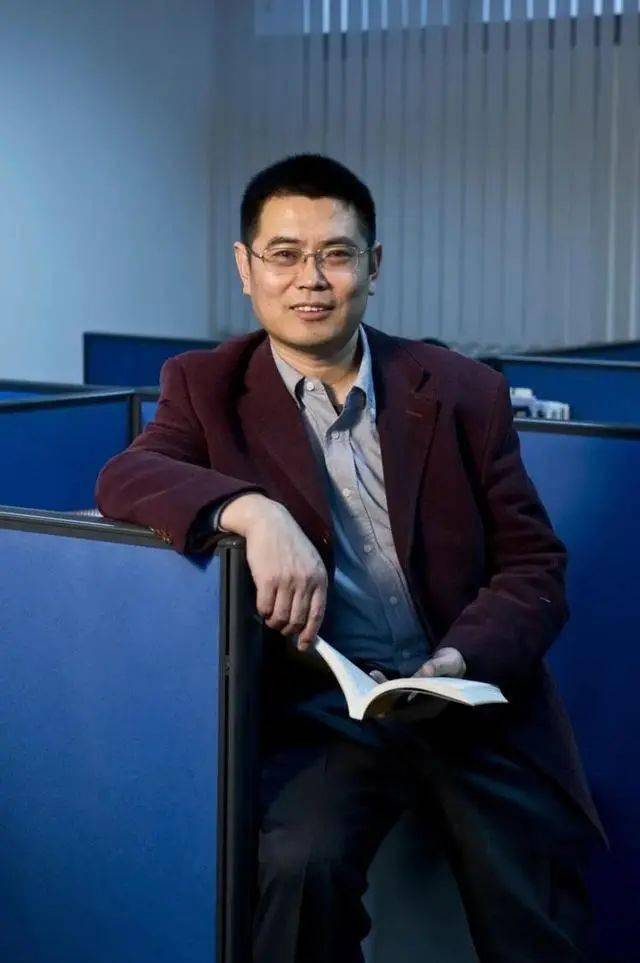 年仅53岁因连续工作过度劳累这位抗疫幕后的科研专家去世