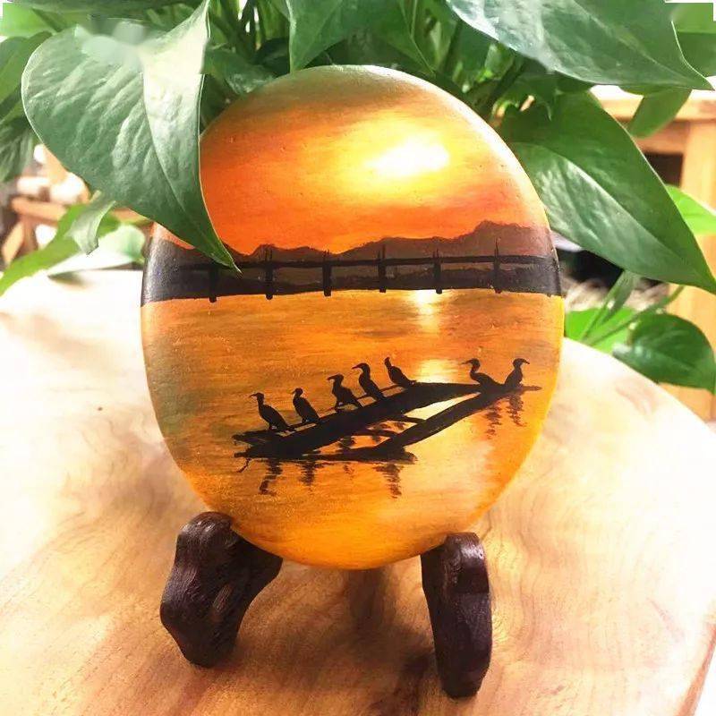 以画传情请收下这份常山风景石头彩绘