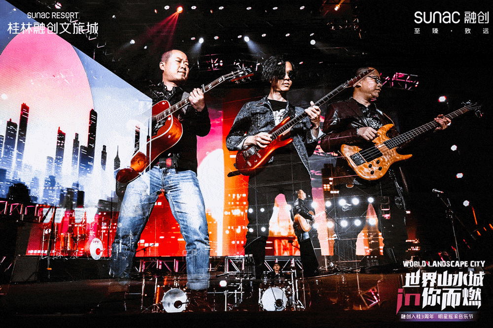 直击火爆现场桂林这里彻底沸腾了近万人涌入