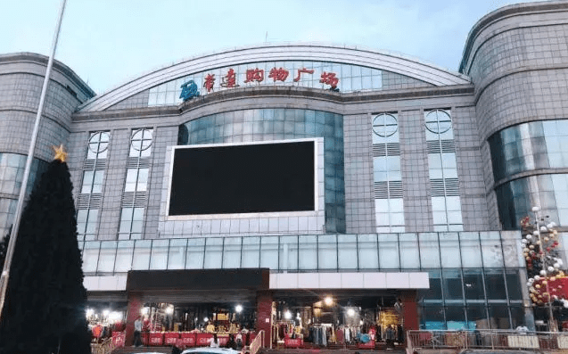 阿里巴巴落地项目征地近日,为加快推进阿里巴巴宣化云计算数据中心河