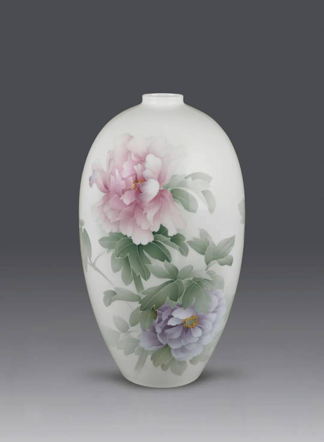 动态丨薄施淡染醴陵釉下五彩瓷烧制技艺精品专题展在湖南非遗展示体验