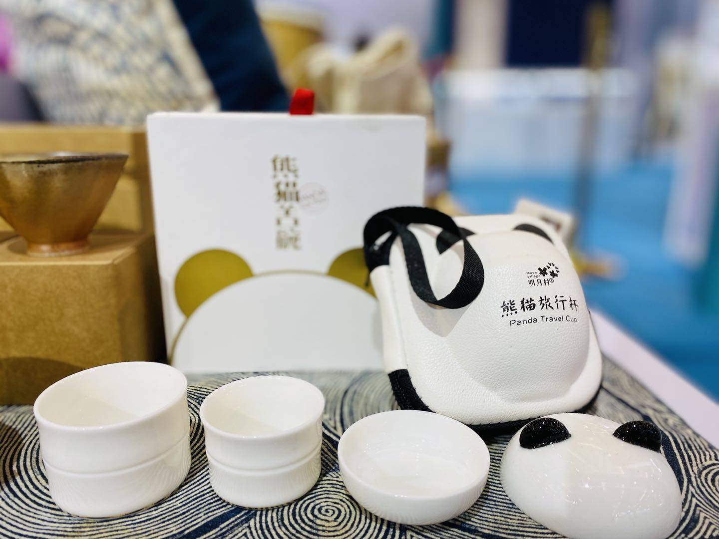 大文创新文旅3000余件特色产品点亮文创大会