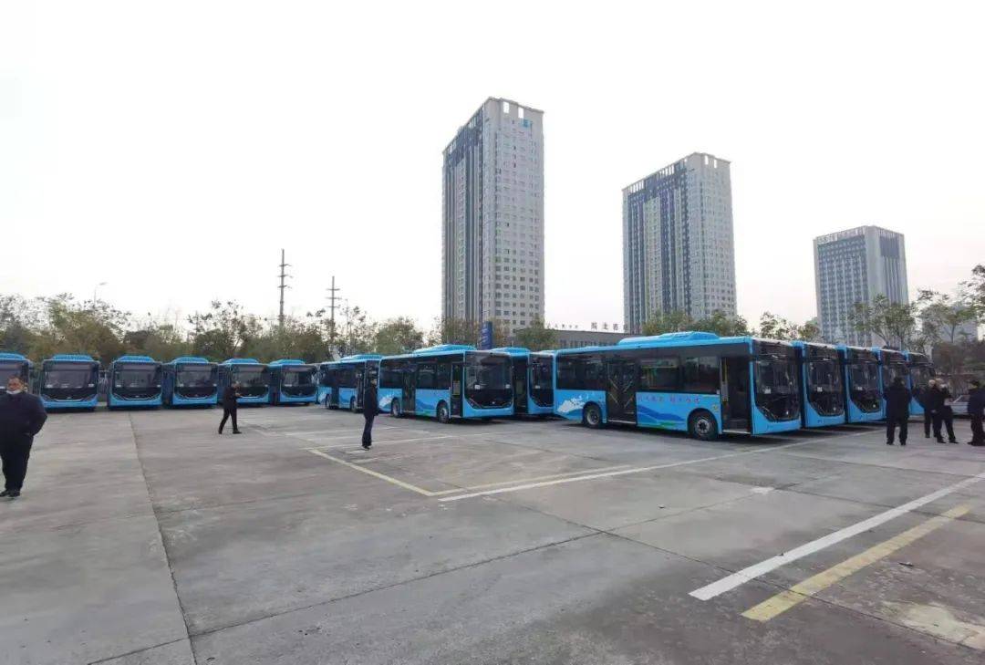 怀远城乡公交换新啦181台