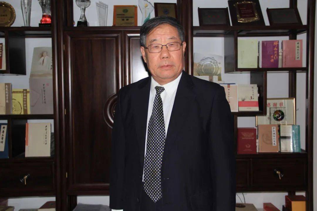 杏林芳华山东省中医药杰出贡献奖获奖者尹常健事迹简介