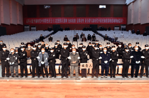 永城13人涉黑案宣判!首犯被判17年有期徒刑!_刘杰