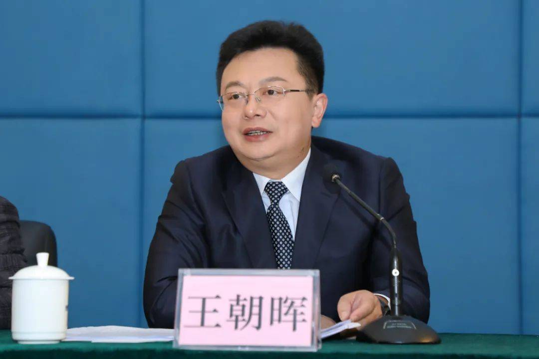 发布会上,珠海市自然资源局局长王朝晖介绍,该局自组建以来,着力做好