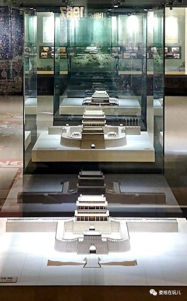 而且展现的都是盛世原状的样子最重要的建筑 都以模型形式呈现中轴线