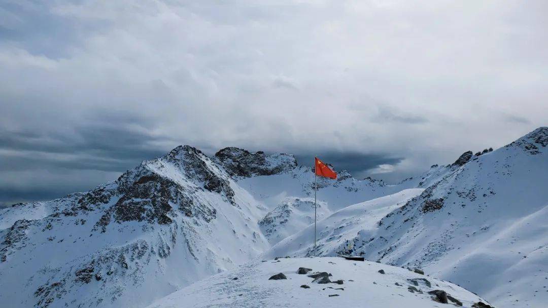 四川每日游:达古雪山
