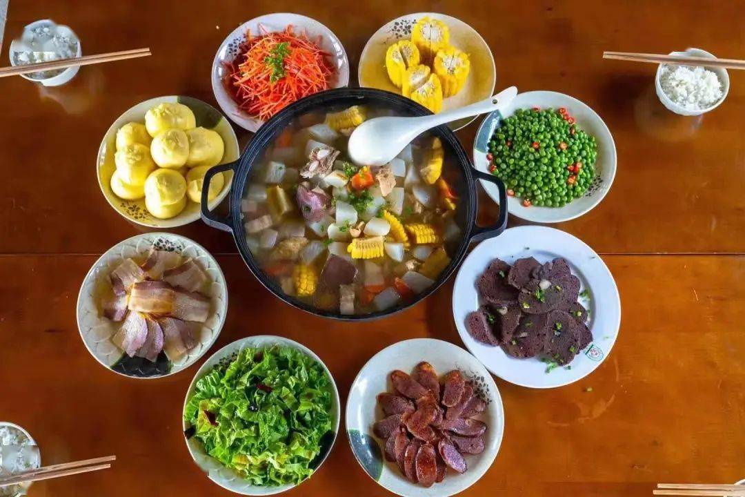 童话冰雪世界九皇山第一届冰雪刨汤节盛大开幕啦