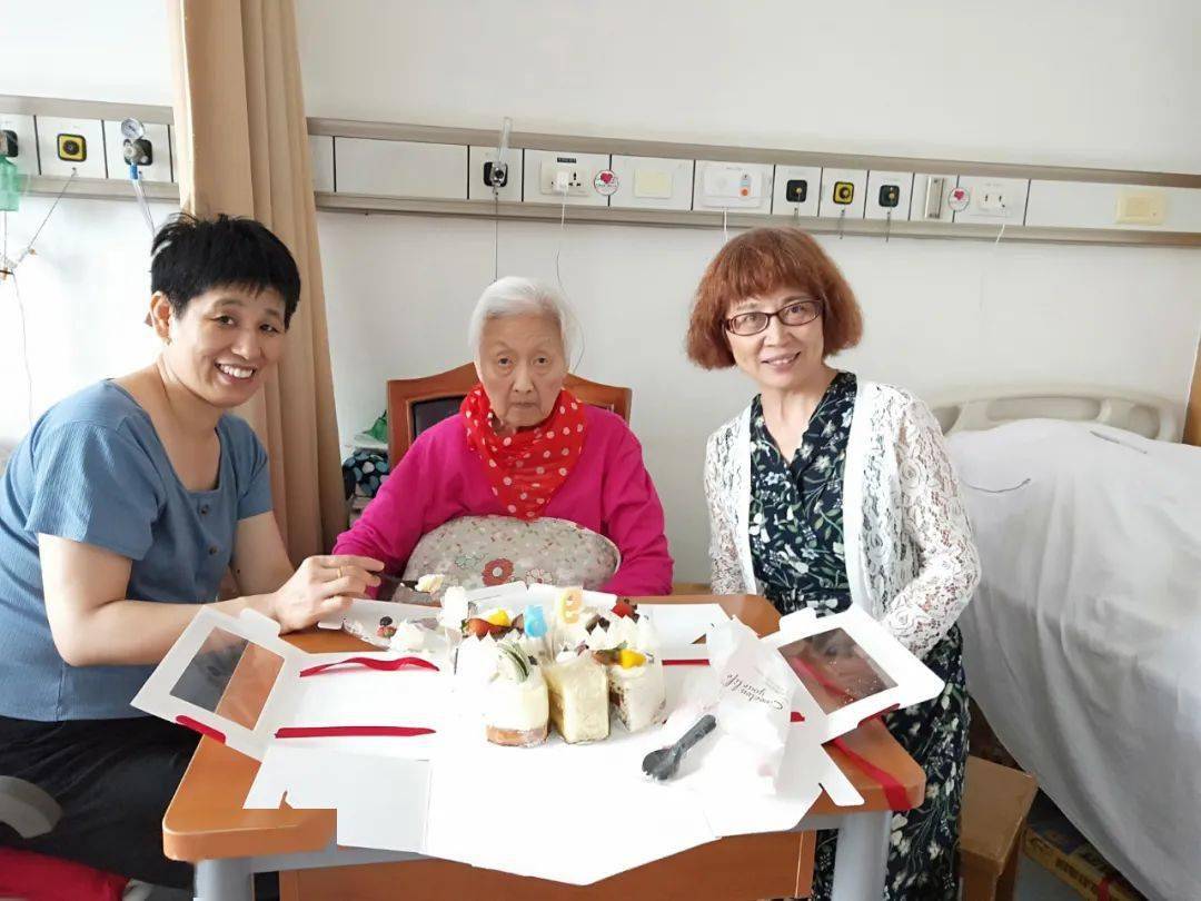 黄宗英的最后时刻女神归去又归来